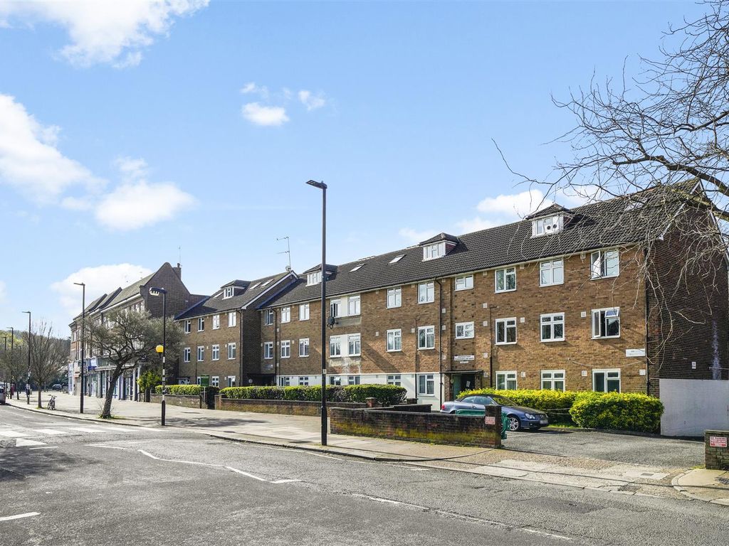 1 bed flat for sale in Horsenden Lane North, Perivale, Greenford UB6, £