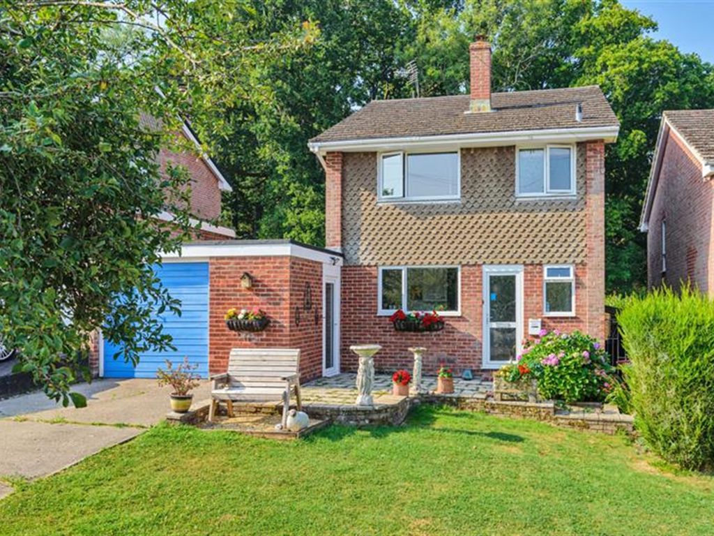 4 bed detached house for sale in Greenfields, Nyewood, Petersfield GU31