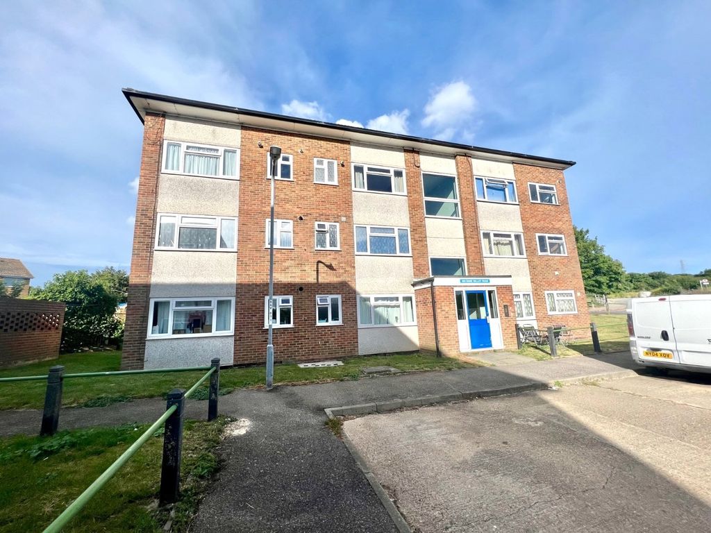 2 bed flat for sale in Dane Valley Road, Margate, Kent CT9 Zoopla