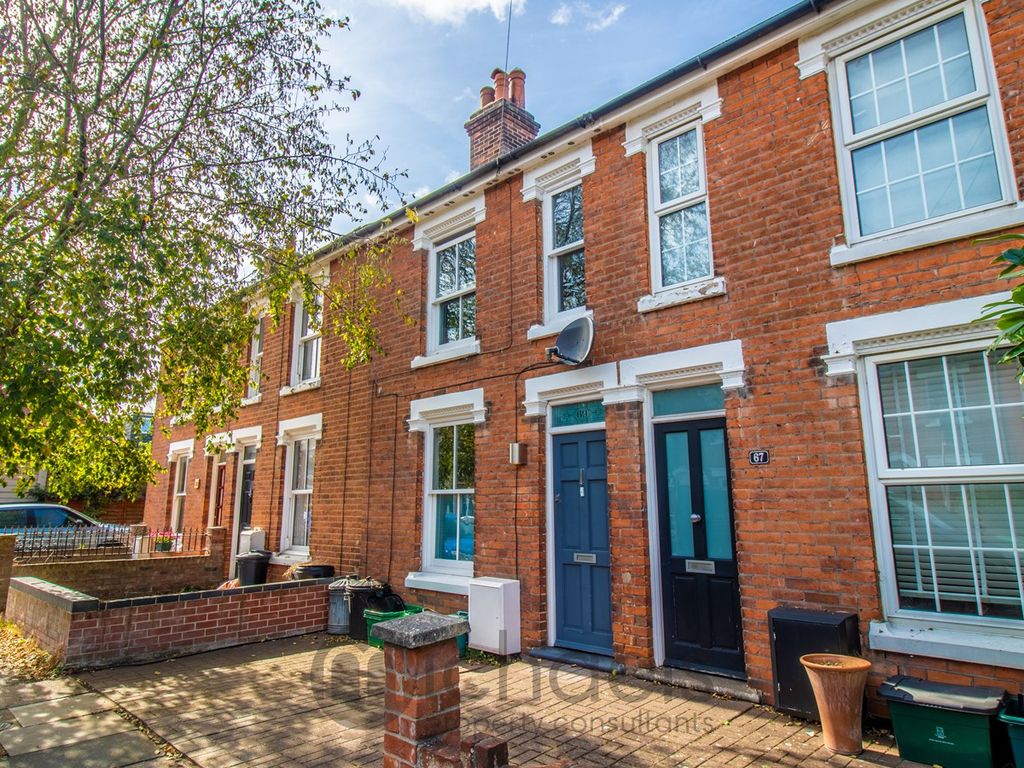 3 bed terraced house for sale in Wickham Road, Maldon Road District
