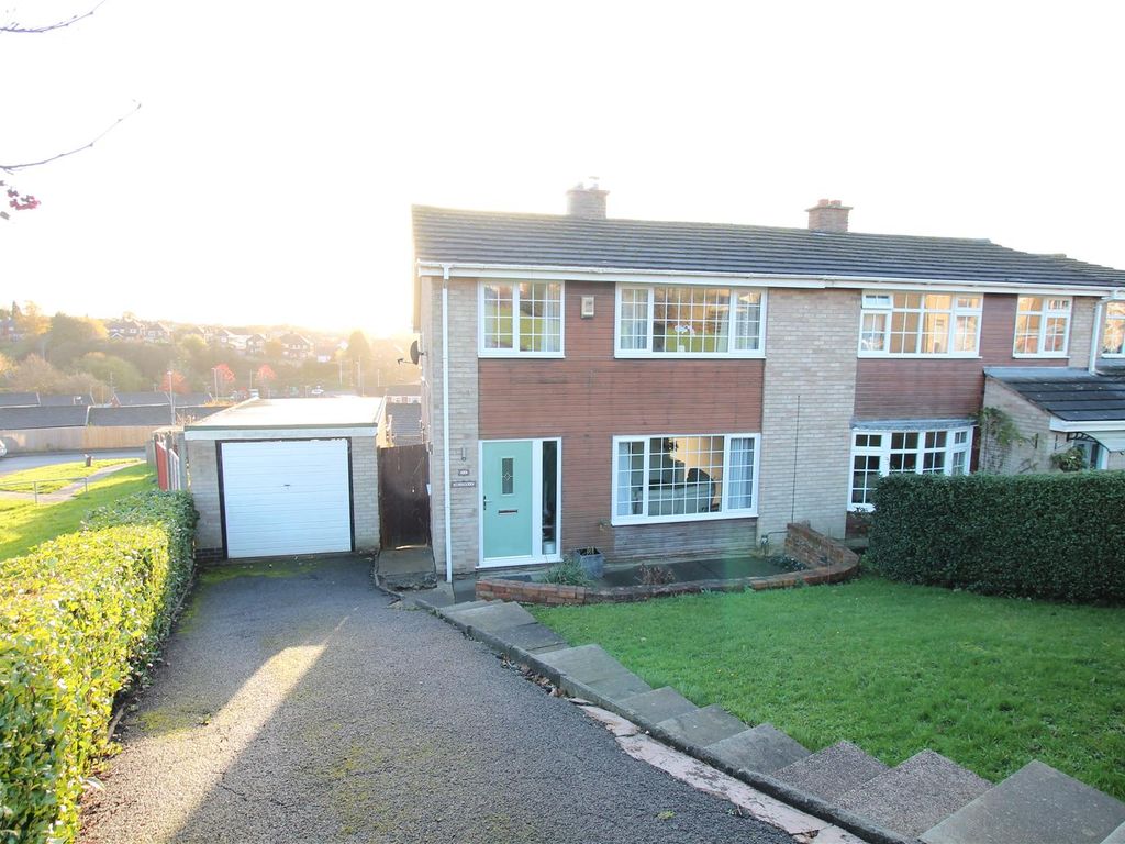 3 bed semidetached house for sale in Crusader Close, Whitwick