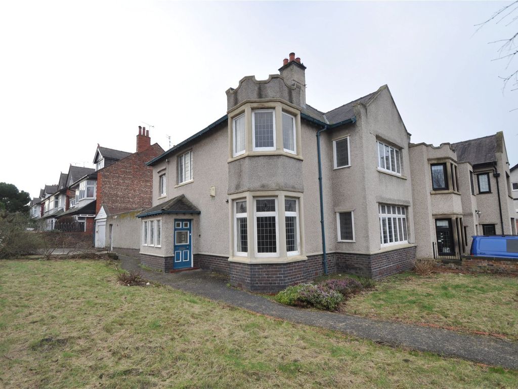 4 bed semidetached house for sale in Grove Road, Wallasey CH45, £