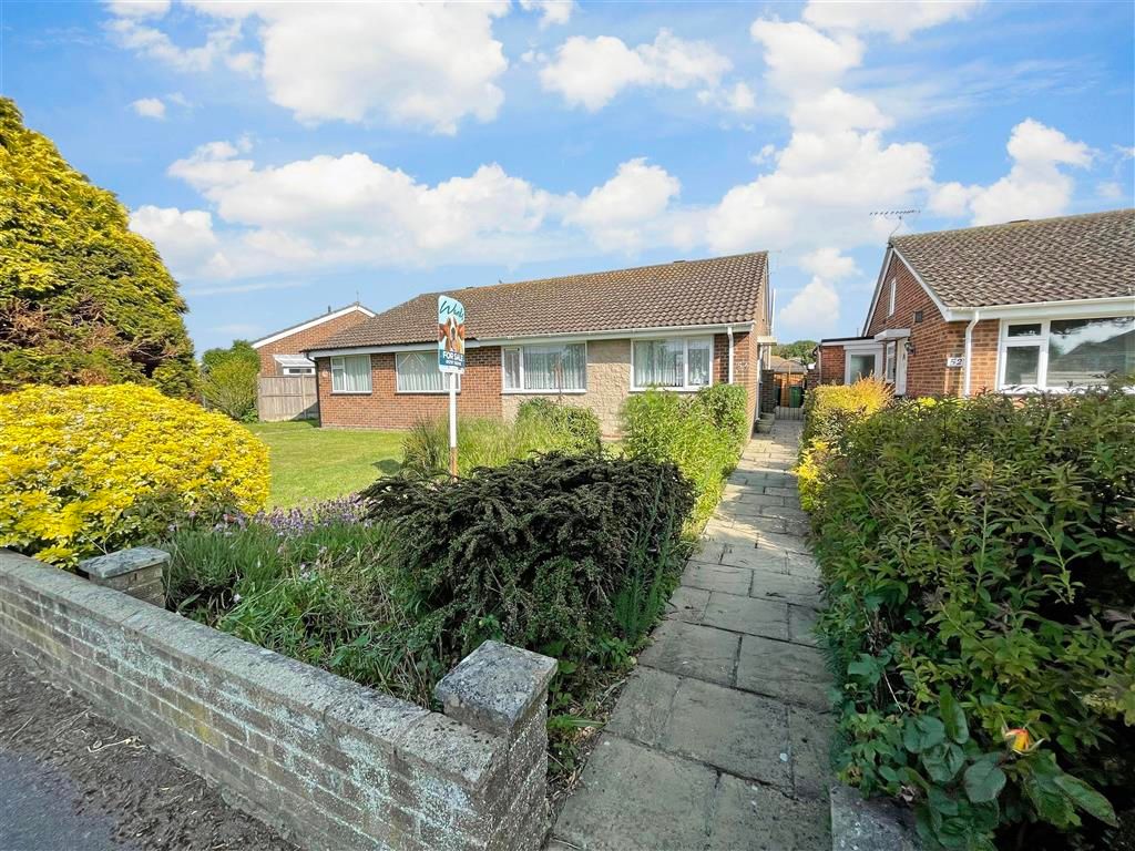 3 bed semidetached bungalow for sale in Elm Road, St. Marys Bay