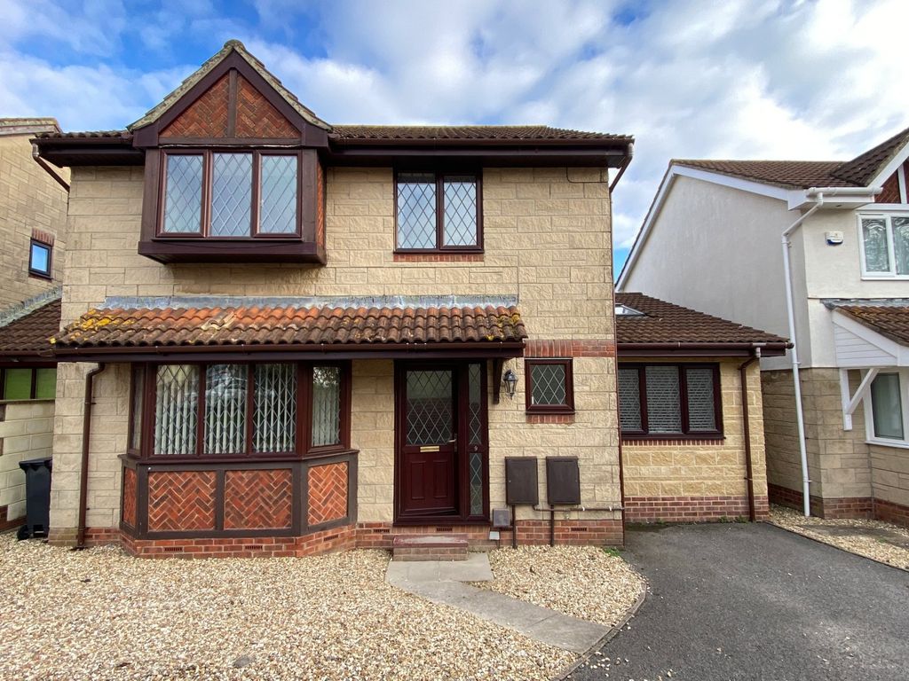 4 bed detached house for sale in Westmarch Way, WestonSuperMare BS22