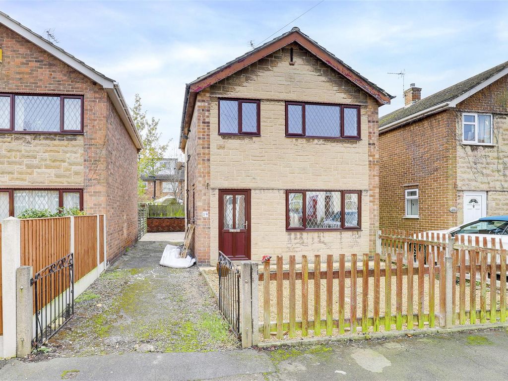 3 bed detached house to rent in Sydney Road, Draycott, Derby DE72, £