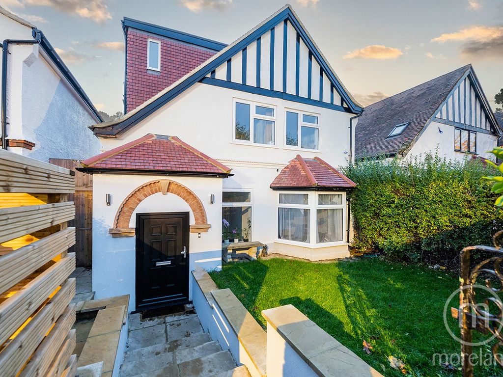 5 bed detached house for sale in Wentworth Road, Temple Fortune, London