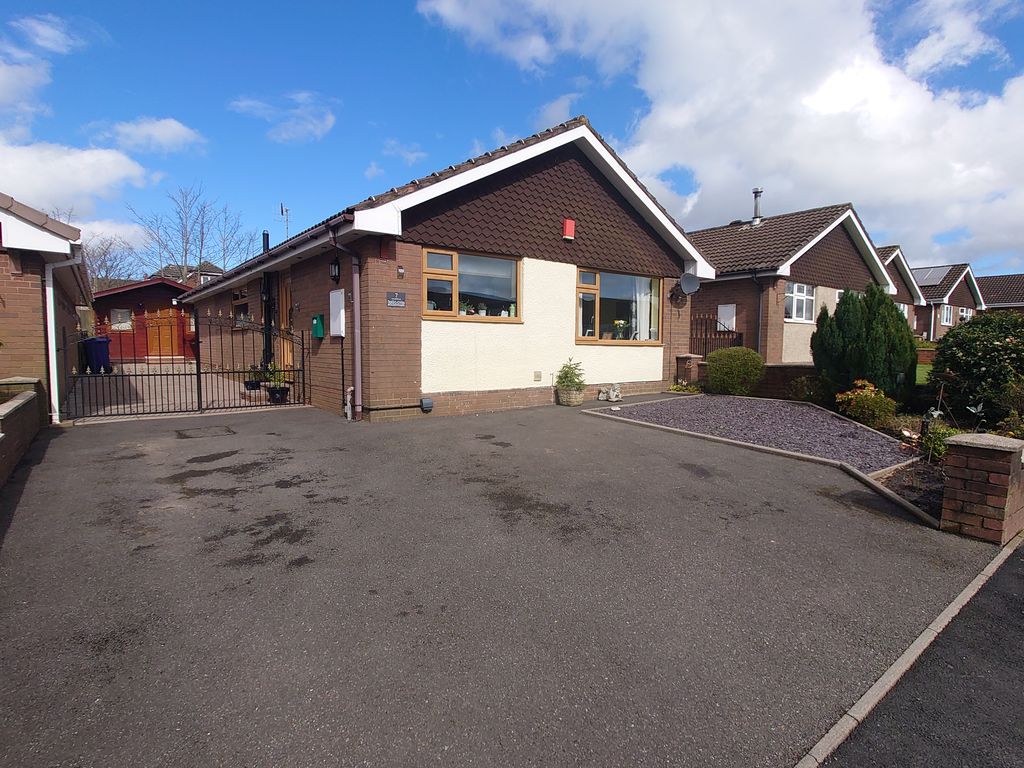 3 bed detached bungalow for sale in Laurel Drive, Harriseahead, Stoke