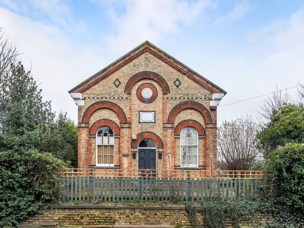 4 bed detached house to rent in Warren Road, Chelsfield, Orpington