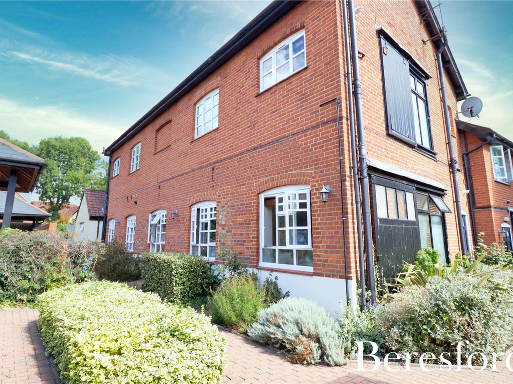 2 bed flat for sale in Market Place, Ingatestone CM4 Zoopla