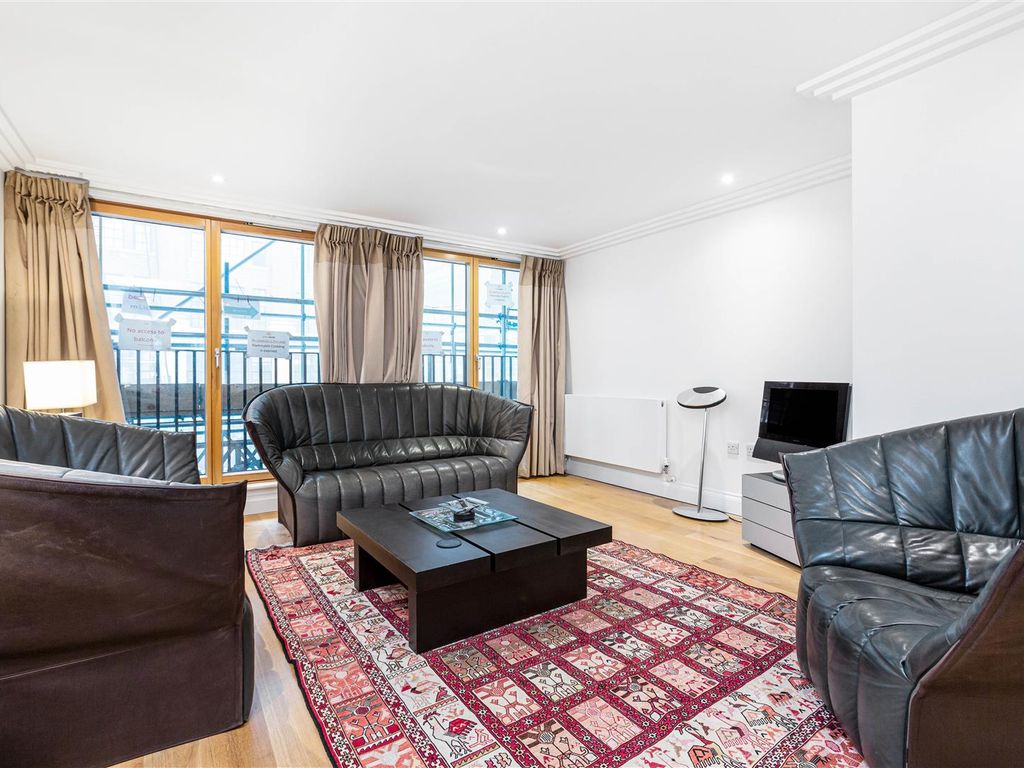 3 bed flat to rent in Westminster Green, 8 Dean Ryle Street