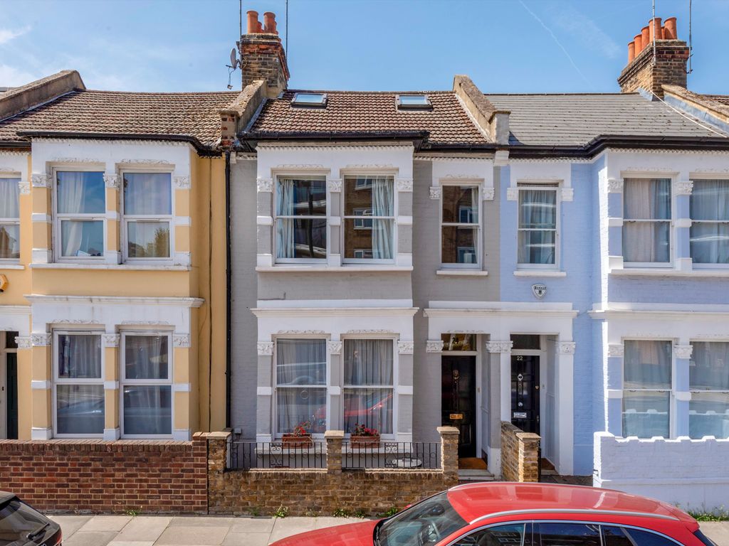 Kelvedon Road, London SW6.  