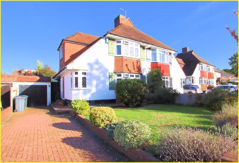 Hartland Way, Croydon CR0  