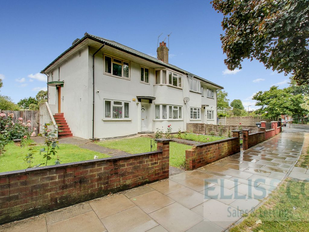 2 bed for sale in Costons Lane, Greenford UB6, £320,000 Zoopla