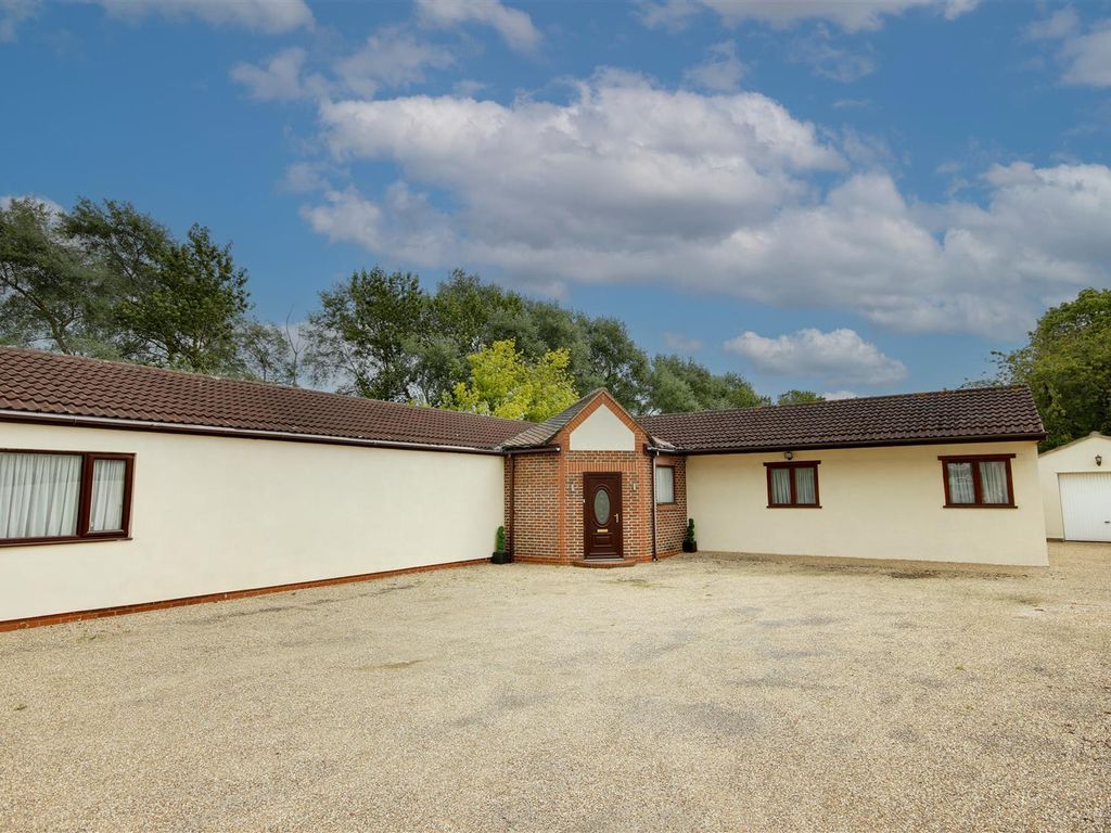6 bed detached bungalow for sale in Pinders Yard, North Moor Lane