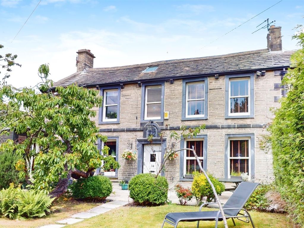 4 bed semidetached house for sale in Hill End, Great Horton, Bradford