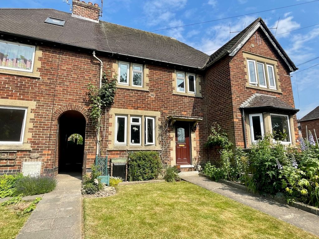 3 bed terraced house for sale in Bakewell Road, Matlock DE4 Zoopla