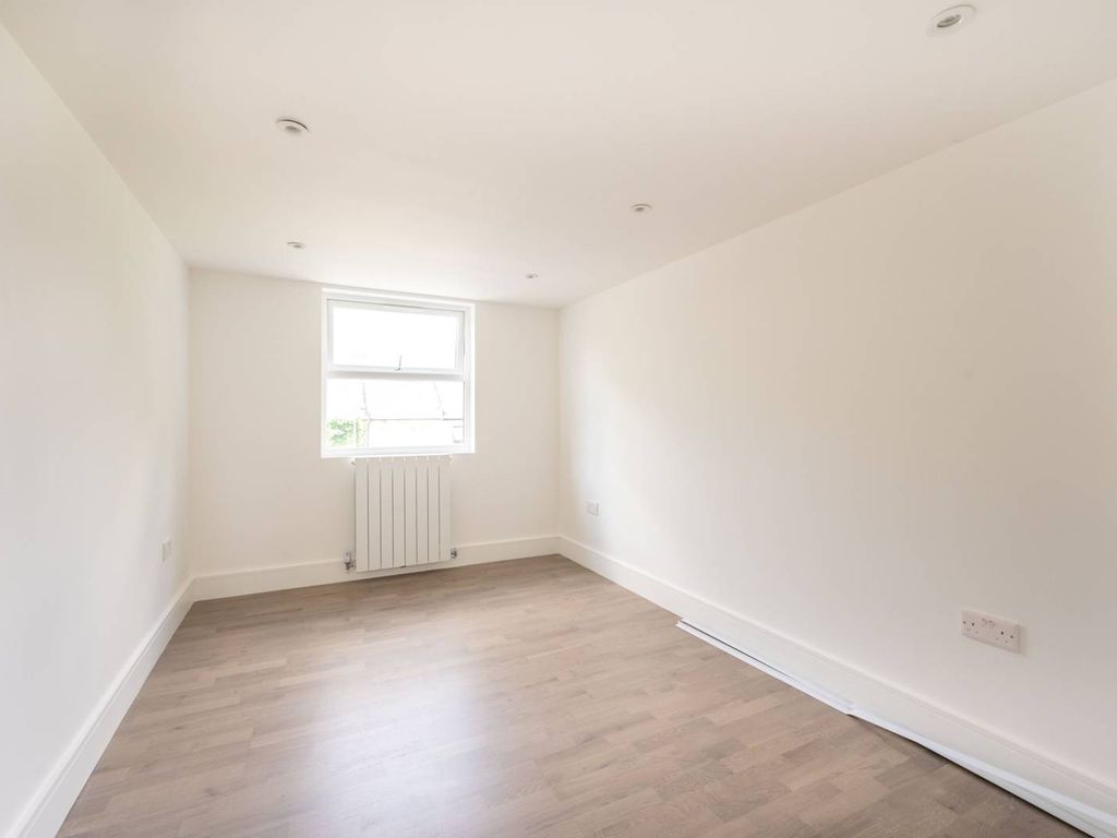 5 bed terraced house for sale in Albert Square, Stratford, London E15