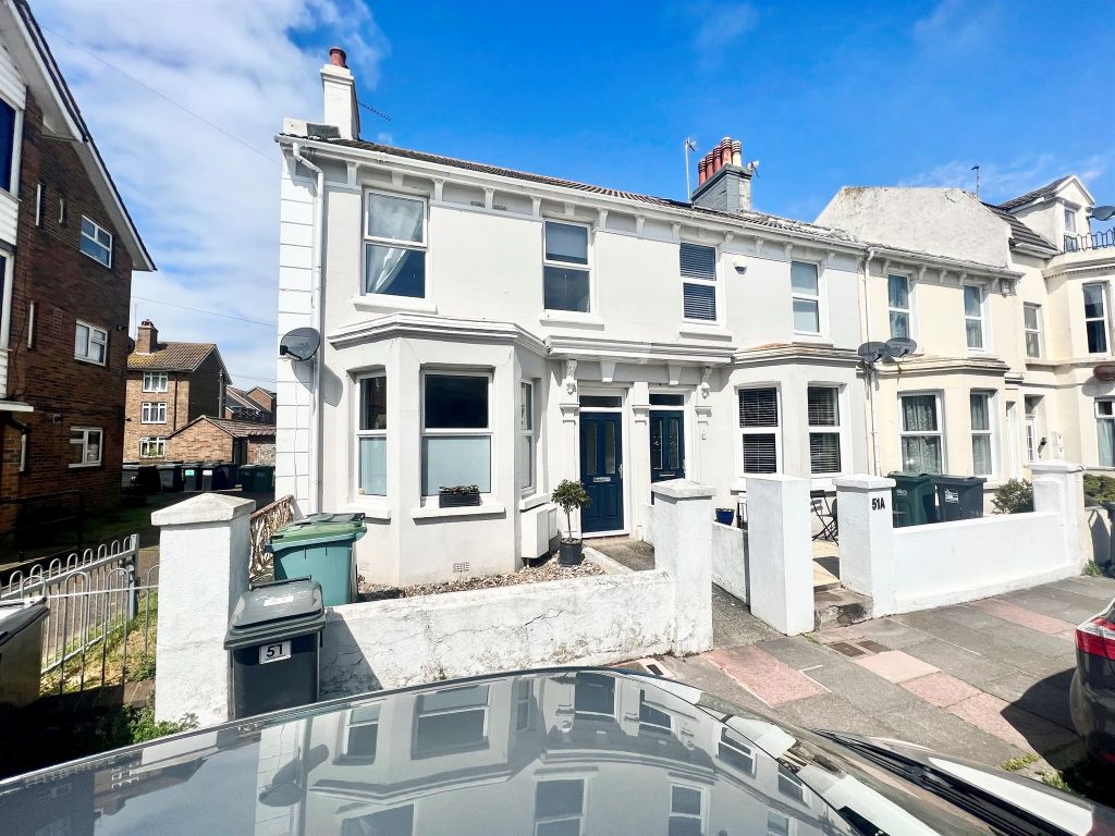 3 bed end terrace house for sale in Latimer Road, Eastbourne BN22 Zoopla