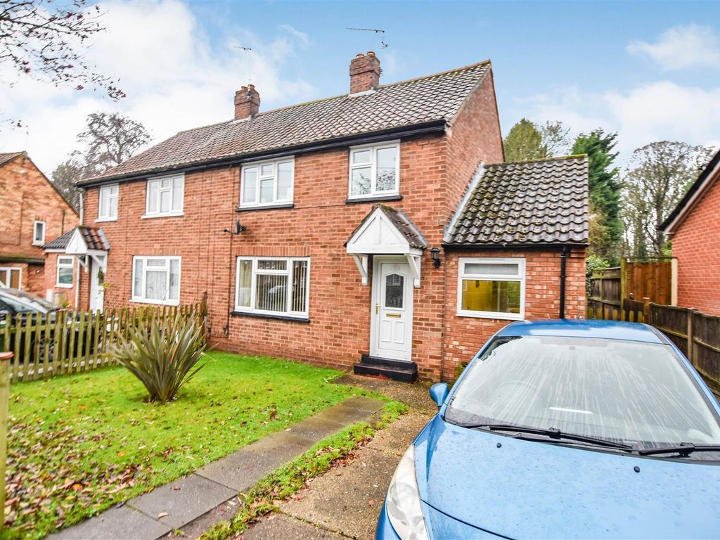 3 bed semidetached house for sale in Plantation Drive, North Ferriby