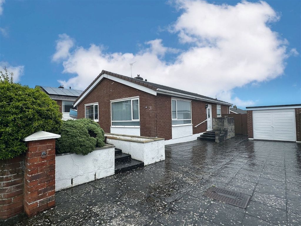 3 bed bungalow for sale in Brixington Lane, Exmouth EX8, £425,000 Zoopla