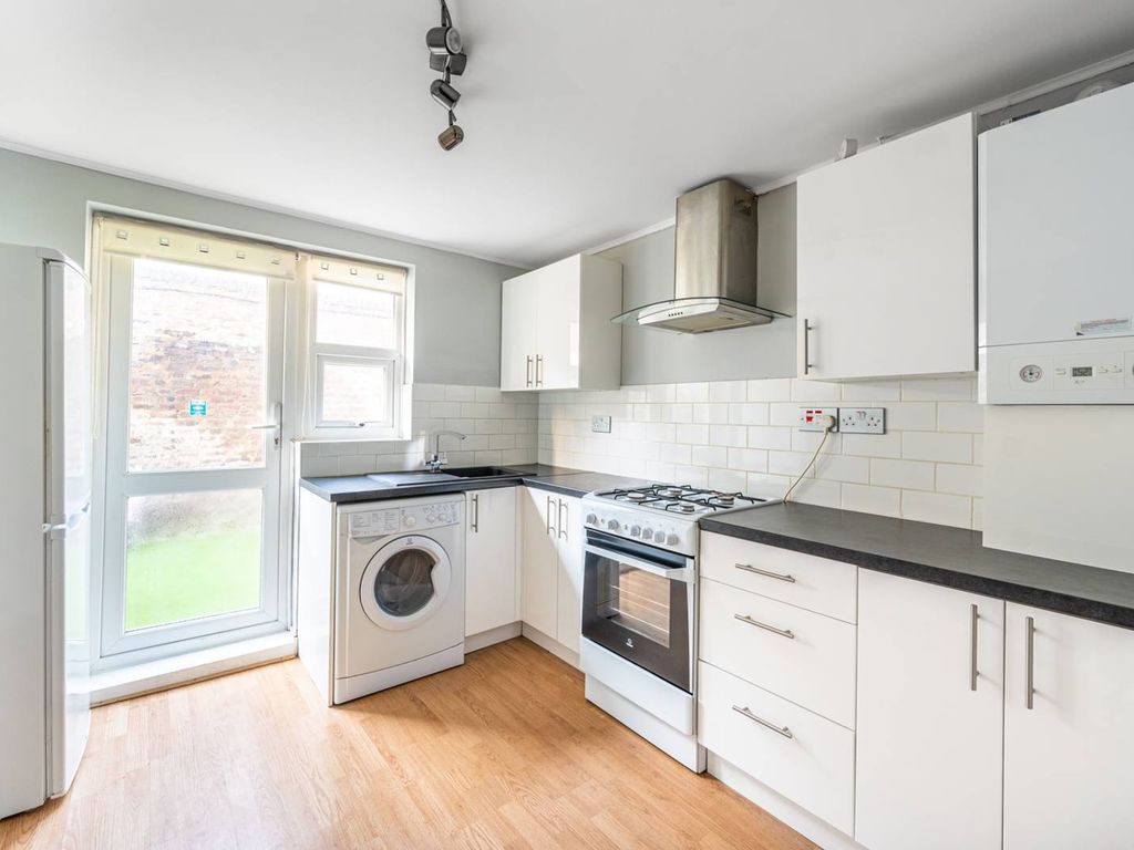 Rucklidge Avenue, Harlesden, London NW10  