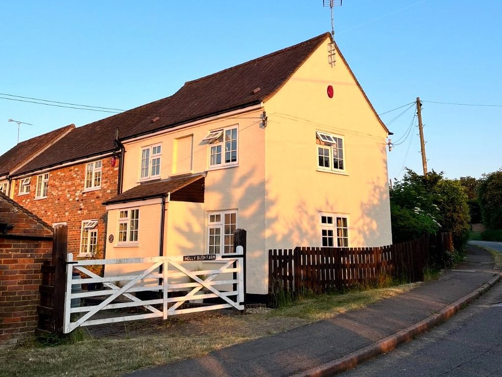 2 bed semidetached house for sale in Hollybush Lane, Flamstead, St