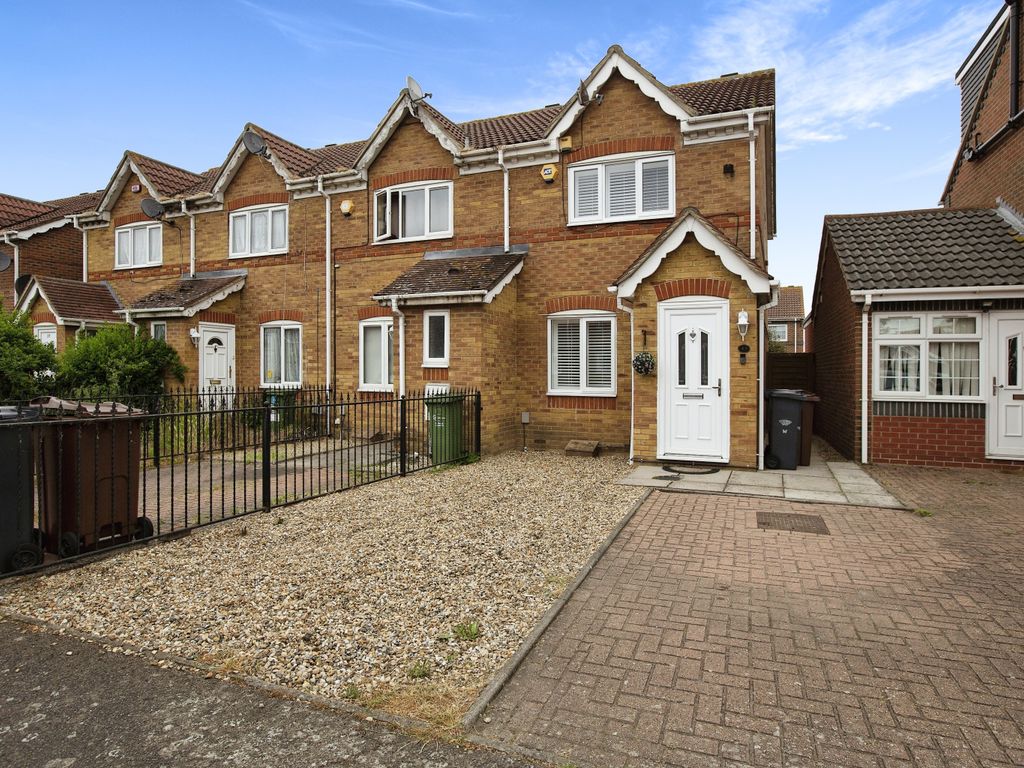 2 bed end terrace house for sale in Wanderer Drive, Barking IG11 Zoopla