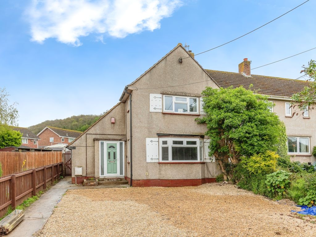 3 bed end terrace house for sale in Kewside, Kewstoke, WestonSuper