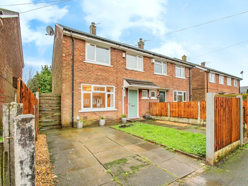 3 bed semidetached house for sale in Moss Brook Drive, Little Hulton
