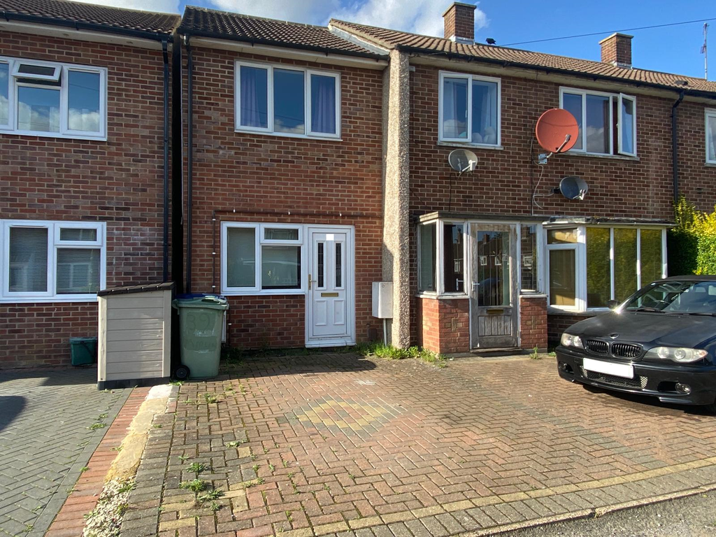 2 bed terraced house to rent in Knights Road, Oxford OX4, £1,200 pcm