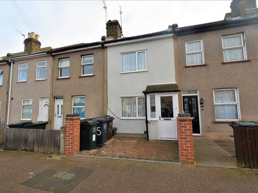 2 bed property for sale in Blenheim Road, Dartford DA1 Zoopla