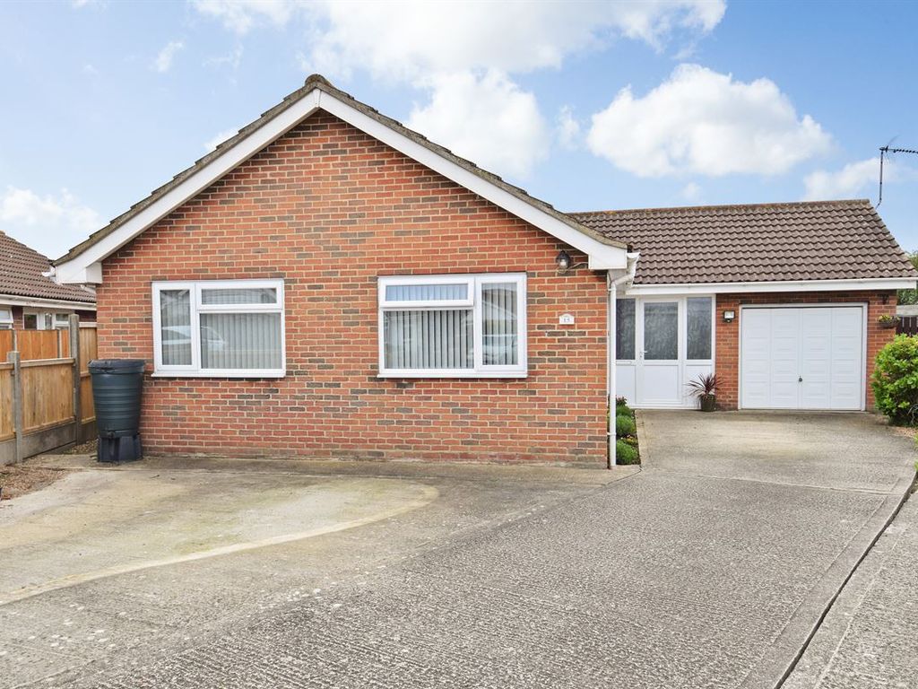 3 bed detached bungalow for sale in Ashley Drive, Seasalter, Whitstable