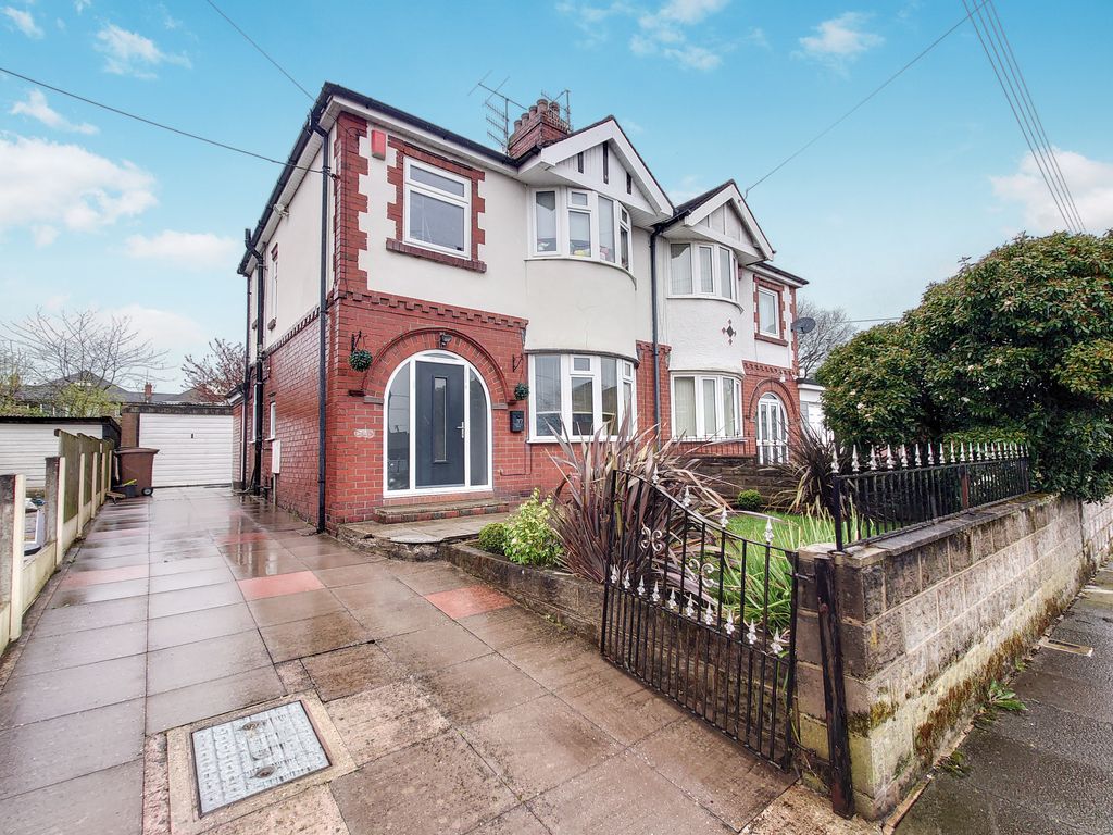 3 bed semidetached house for sale in Chell Green Avenue, StokeOn