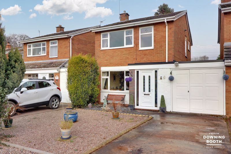 3 bed linkdetached house for sale in Running Hills, Armitage, Rugeley