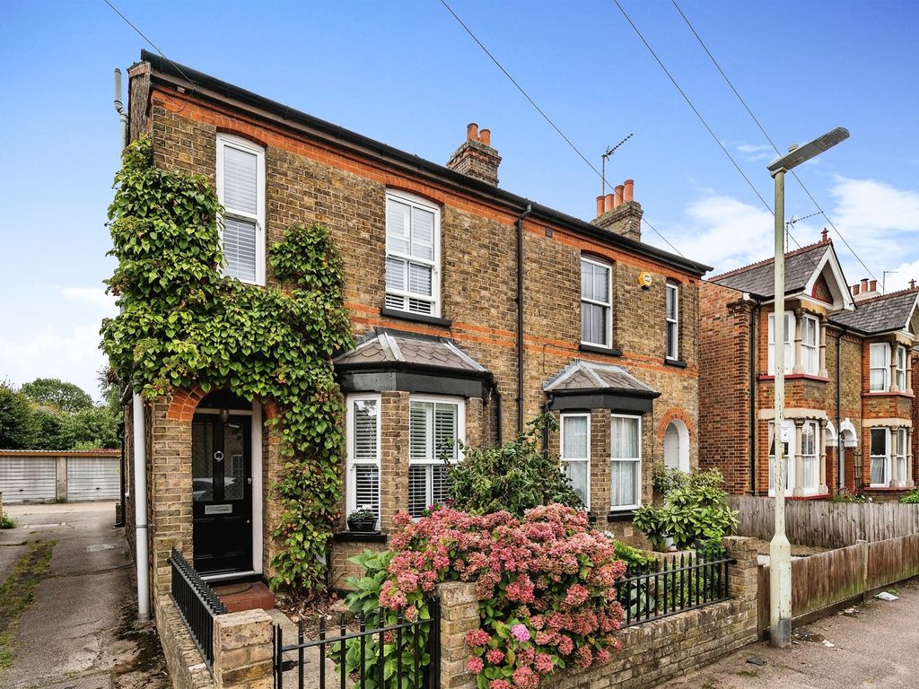 3 bed semidetached house for sale in Tamworth Road, Hertford SG13, £700,000 Zoopla