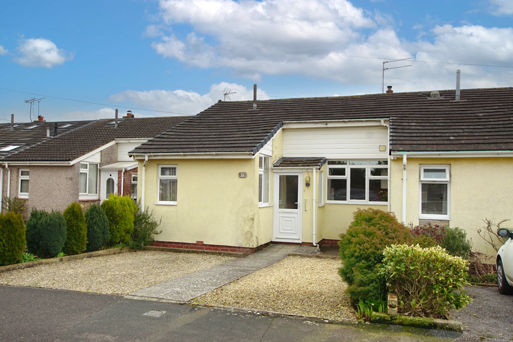 2 bed terraced bungalow for sale in St. Andrews, Yate, Bristol BS37