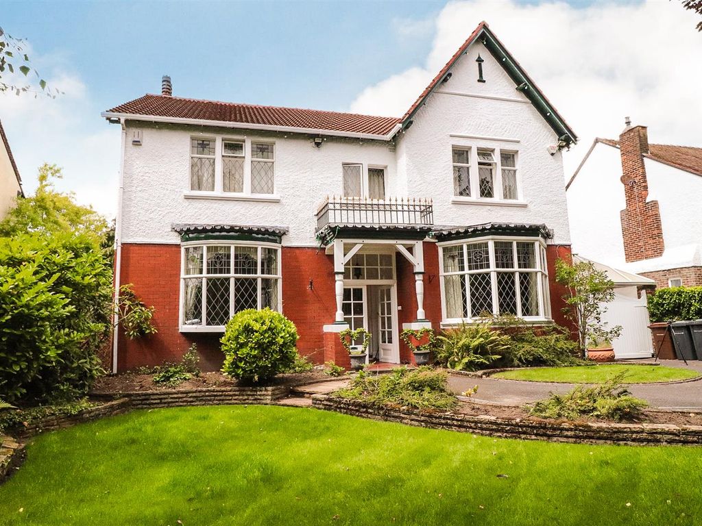 6 bed detached house for sale in Brocklebank Road, Southport PR9 Zoopla