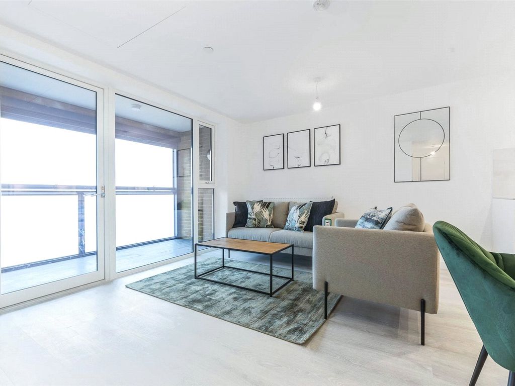 1 bed flat to rent in Tabbard Apartments, East Acton Lane, London W3