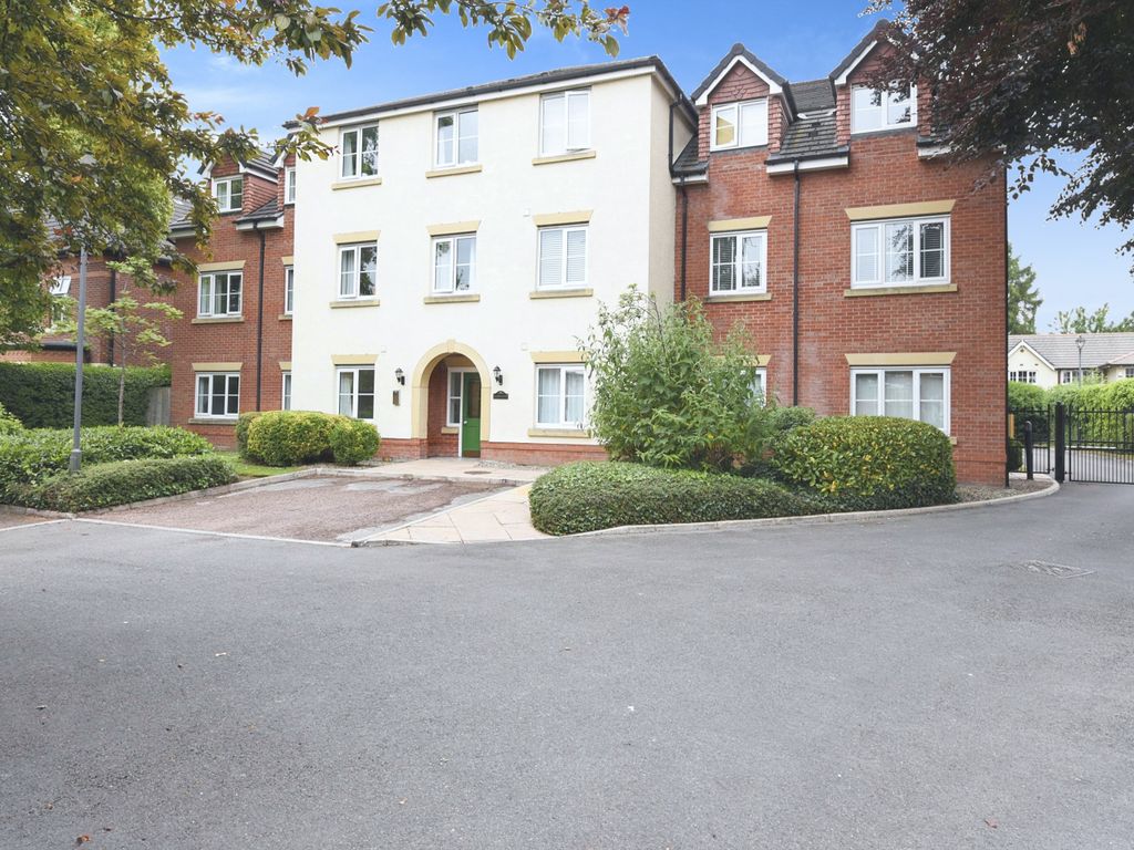 2 bed flat for sale in Saxon Court, Marsland Road, Sale, Greater