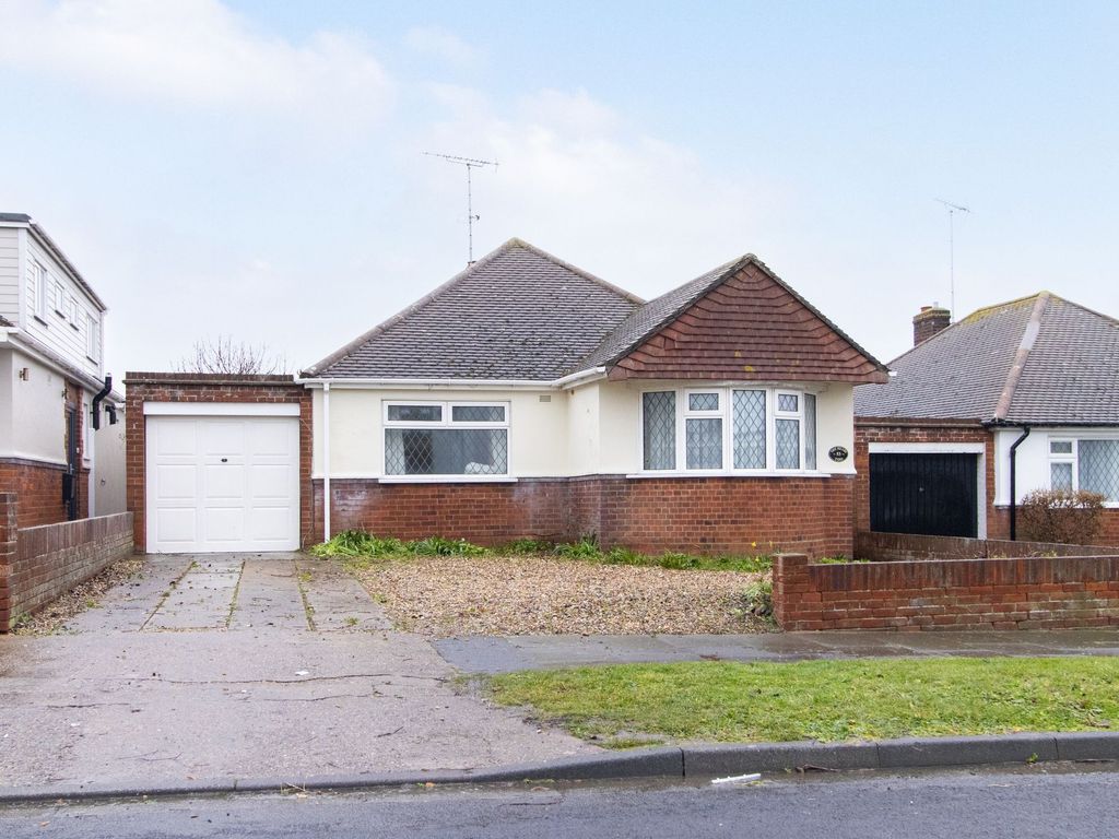 3 bed detached bungalow for sale in Botany Road, Broadstairs CT10 Zoopla