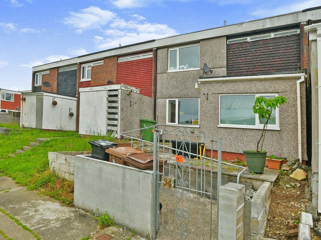 Saunders Walk, Plymouth PL6  