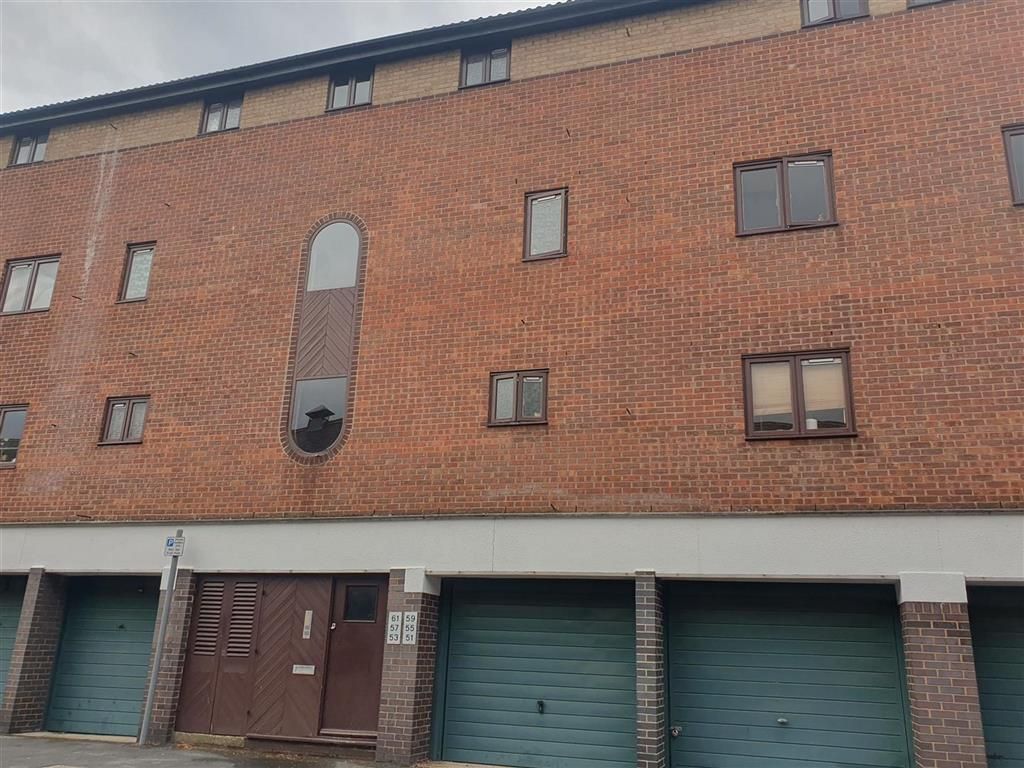 2 bed flat for sale in Alderney Street, Nottingham NG7, £50,000 Zoopla