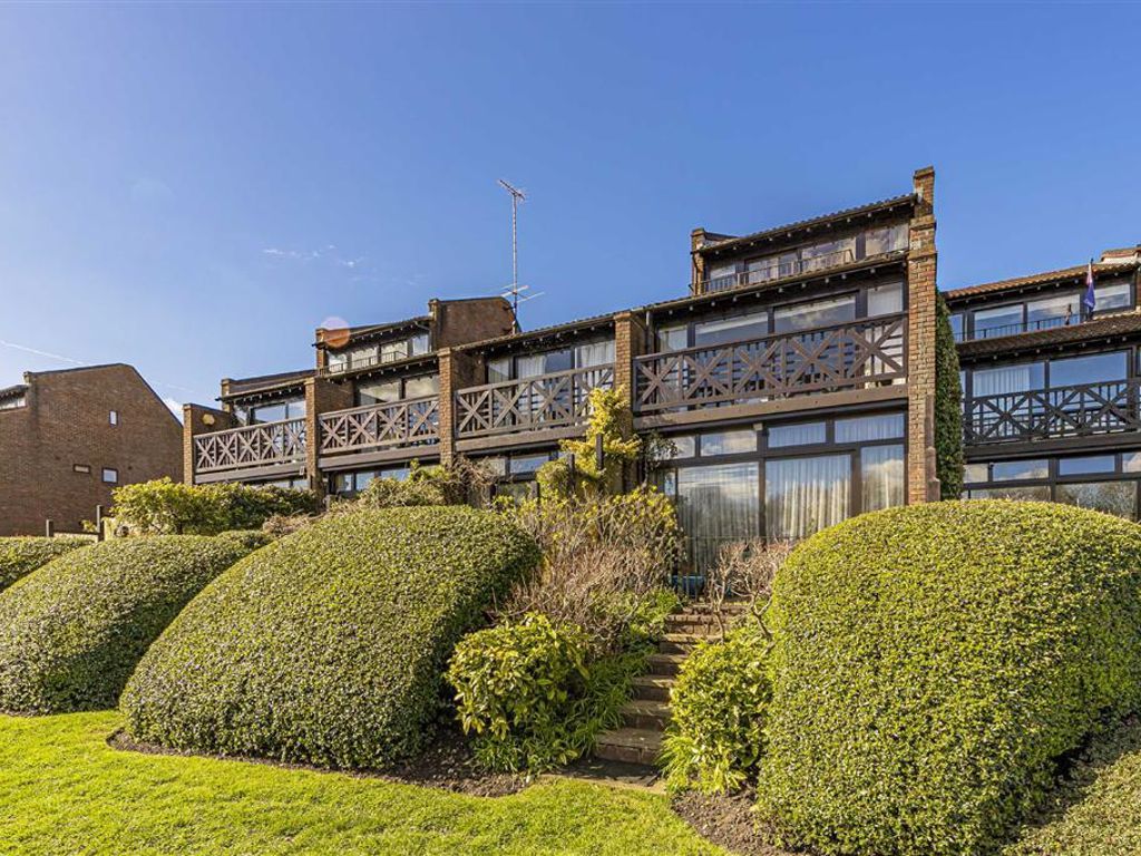 4 bed property for sale in Mallard Place, Twickenham TW1 Zoopla