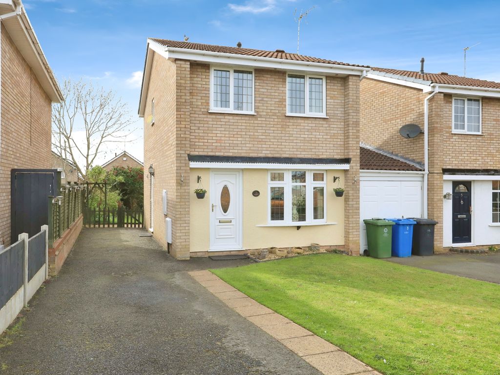3 bed detached house for sale in Naseby Road, Perton Wolverhampton