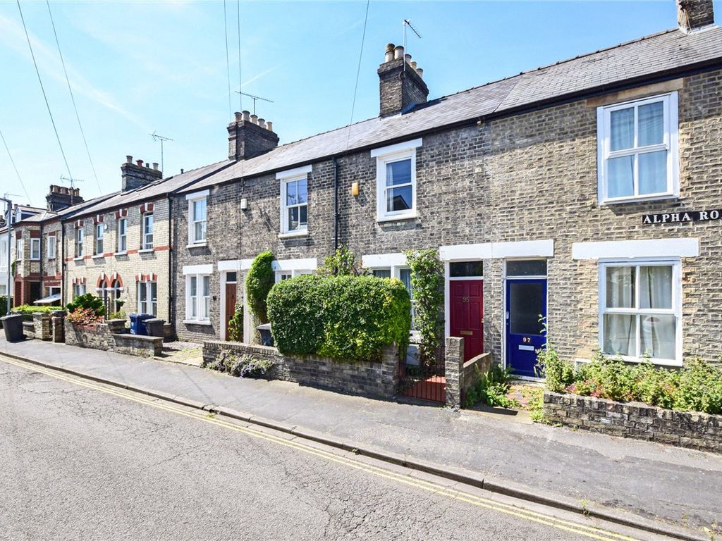 2 bed terraced house to rent in Alpha Road, Cambridge CB4, £1,600 pcm