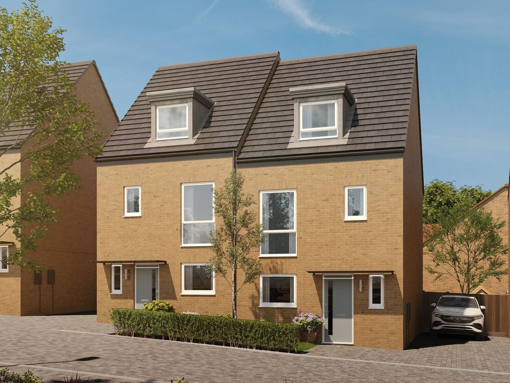 New home, 4 bed semidetached house for sale in College Road