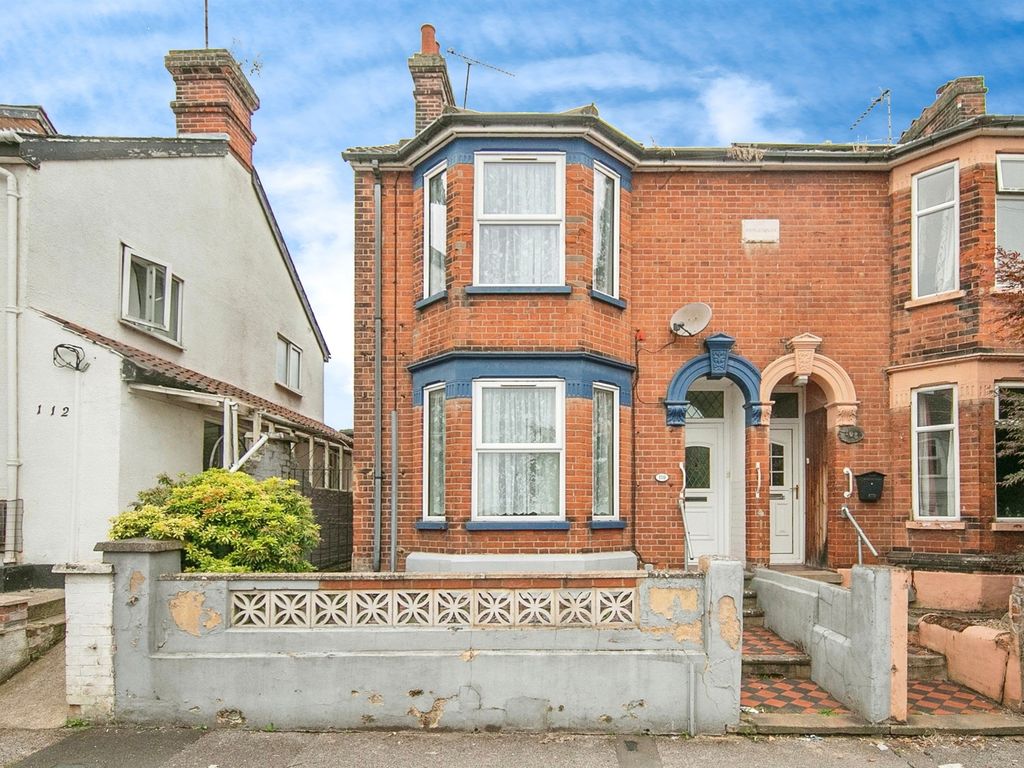 3 bed semidetached house for sale in Rectory Road, Ipswich IP2, £