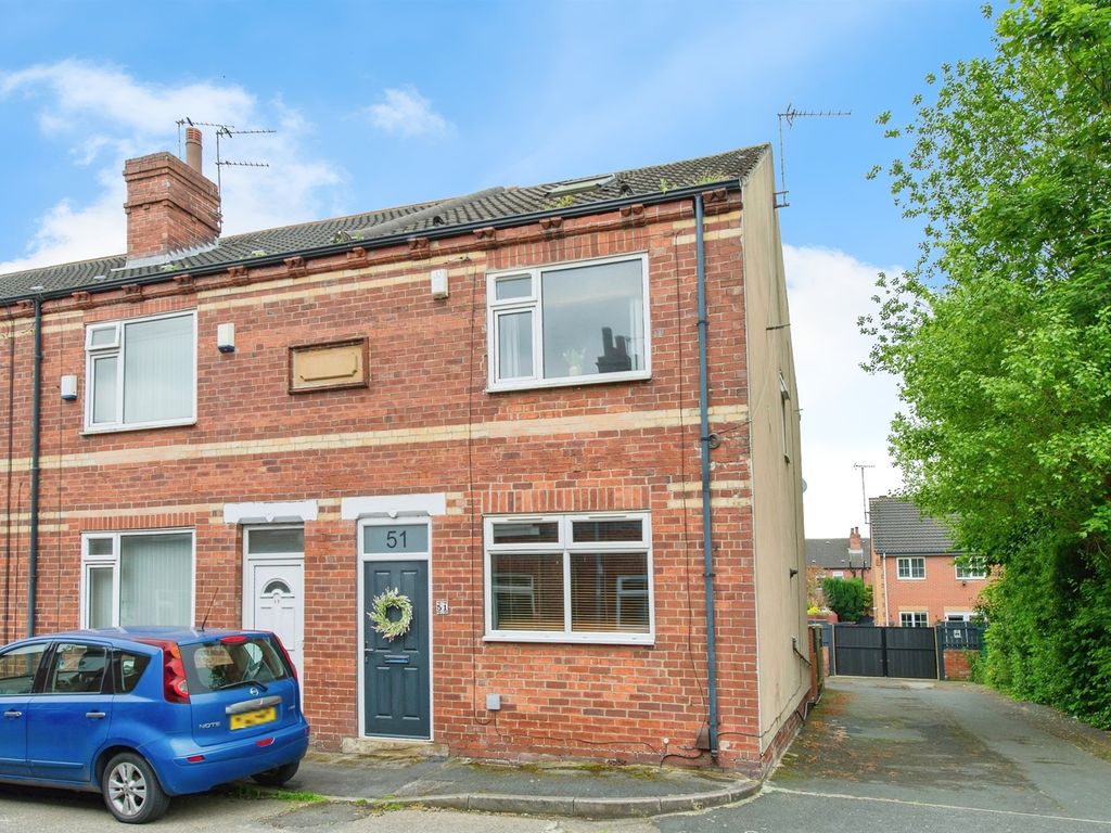 2 Bed End Terrace House For Sale In Ridgefield Street Castleford Wf10