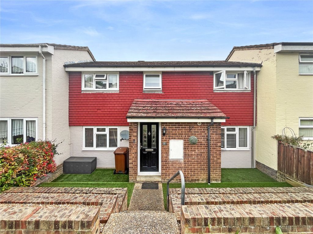 3 bed terraced house for sale in Anson Close, Walderslade, Kent ME5, £
