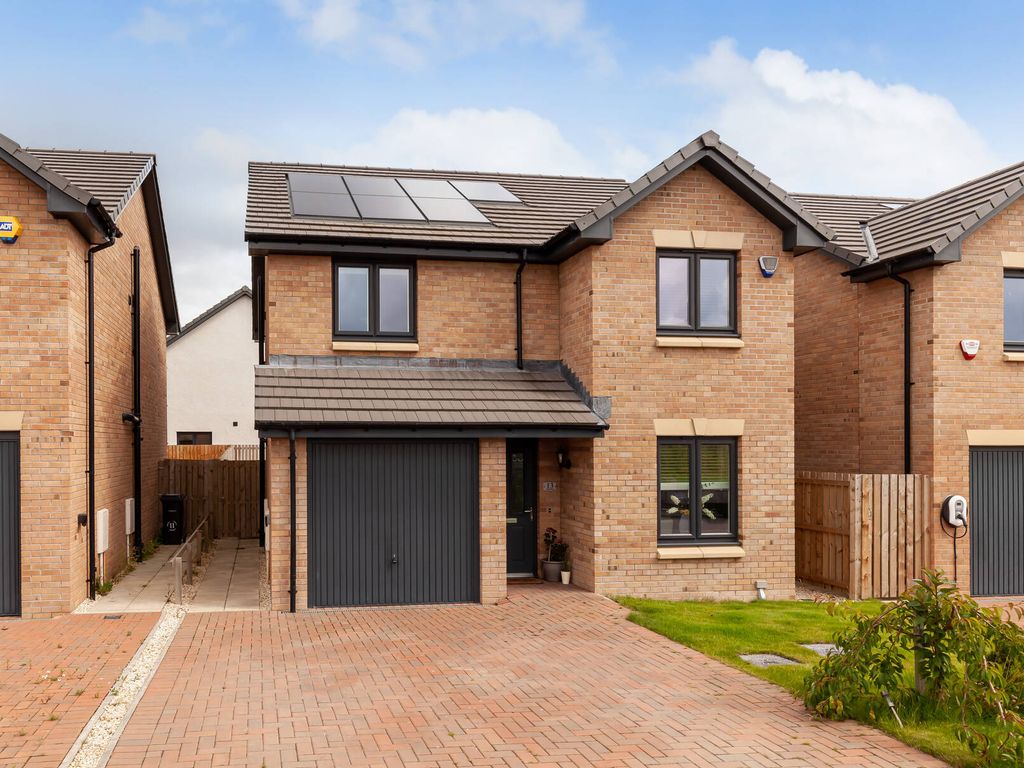 5 bed detached house for sale in 13 Briggers Brae, South Queensferry